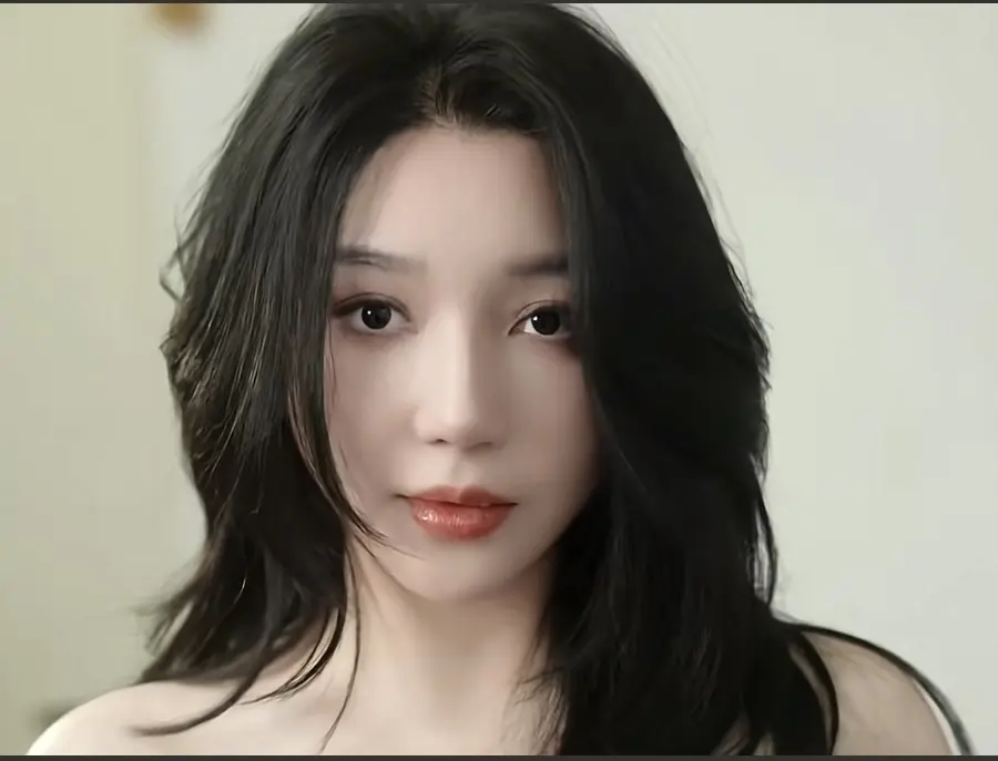 1080P高清画质看《三人行》-eily教母三部曲无删减完整版资源下载-三人行在线享
