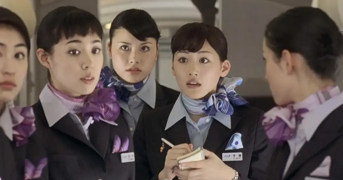 《空姐丑闻》高清HD完整版无广告在线观看-日本电影《空姐丑闻》超清资源免费播放-中文字幕无删减版下载