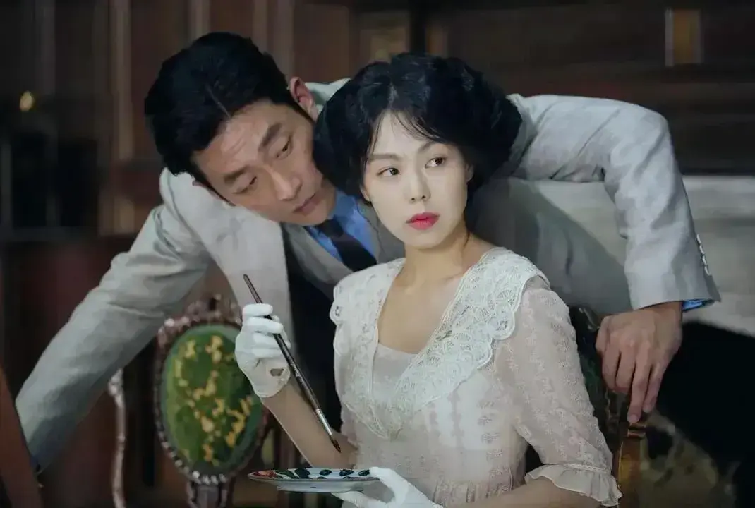高清在线观看《小姐》完整版-未删减剧情片免费播放-中文字幕全片资源-韩国电影小姐高清在线观看